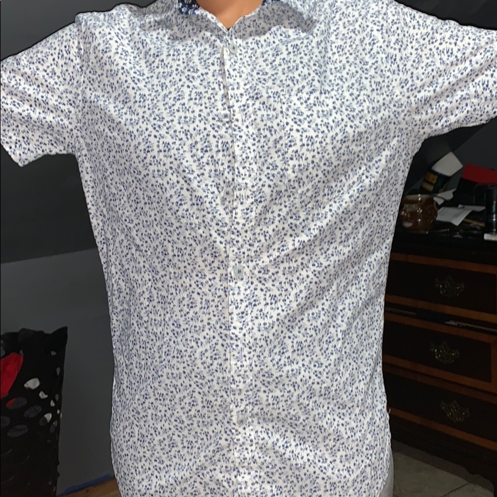button up men’s shirt